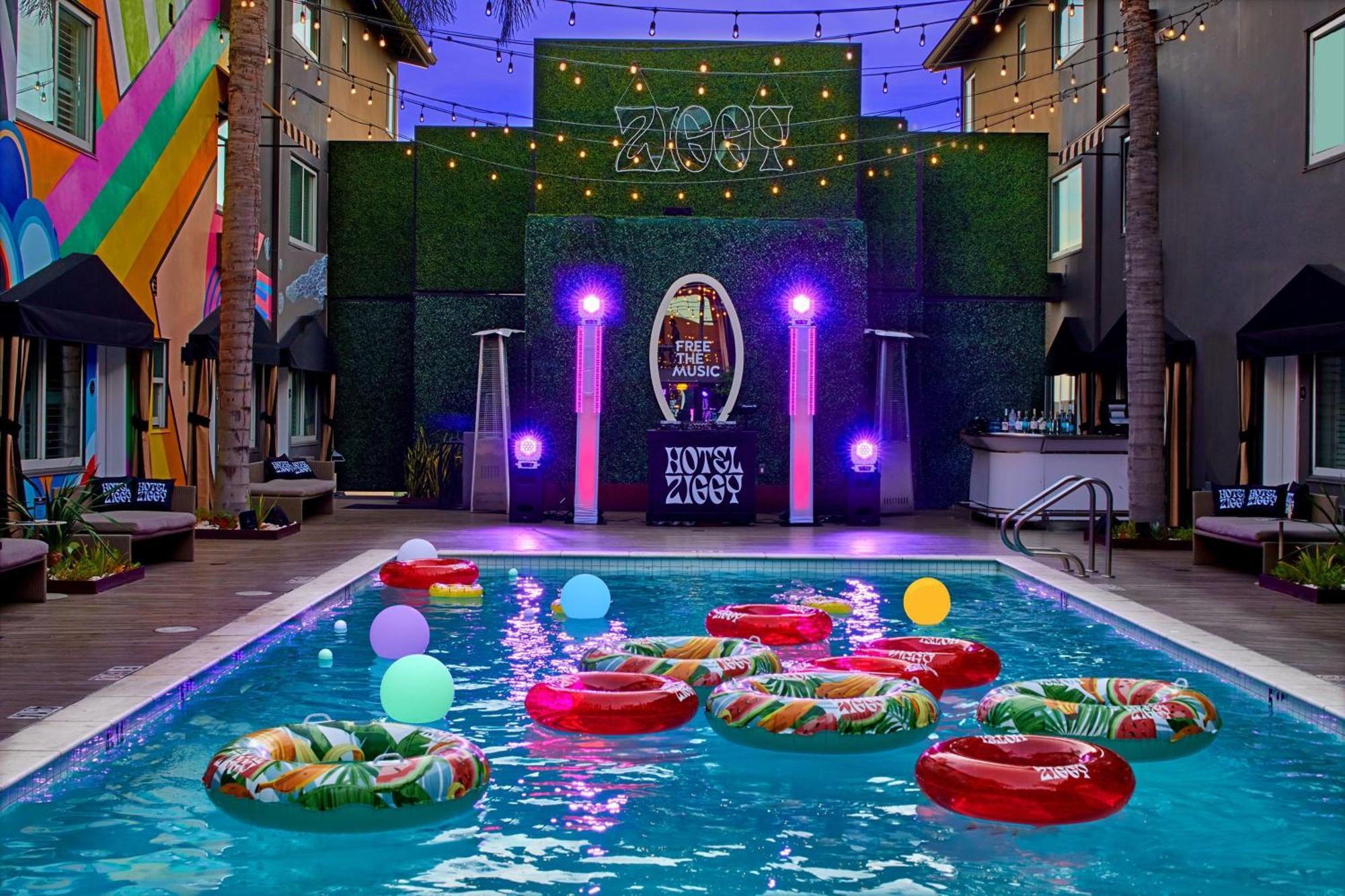 Hotel Ziggy Los Angeles West Hollywood Екстер'єр фото